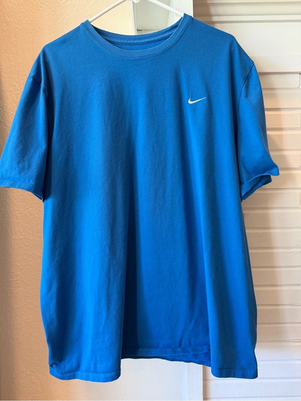 Nike Sportswear Fit Dry Blue Embroidered Swoosh T-Shirt Men’s XXL Short Sleeve